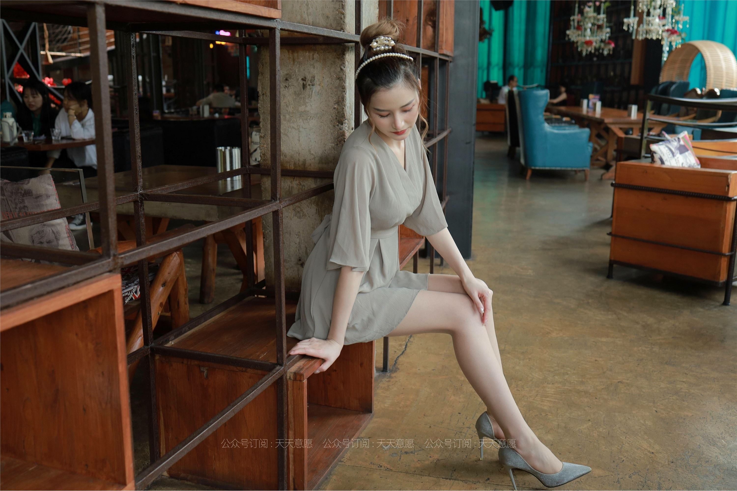 IESS异思趣向  2021.06.14 丝享家832：九妹《可甜可盐大长腿》